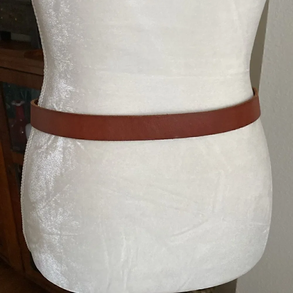GAP  leather  belt